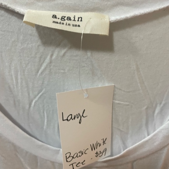 New With Tags White Tee Sz L - Picture 2 of 4